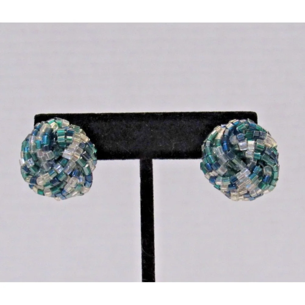 Vintage Teal Navy Blue Glass Beaded Cluster‎ Clip On Button Earrings Woven Domed